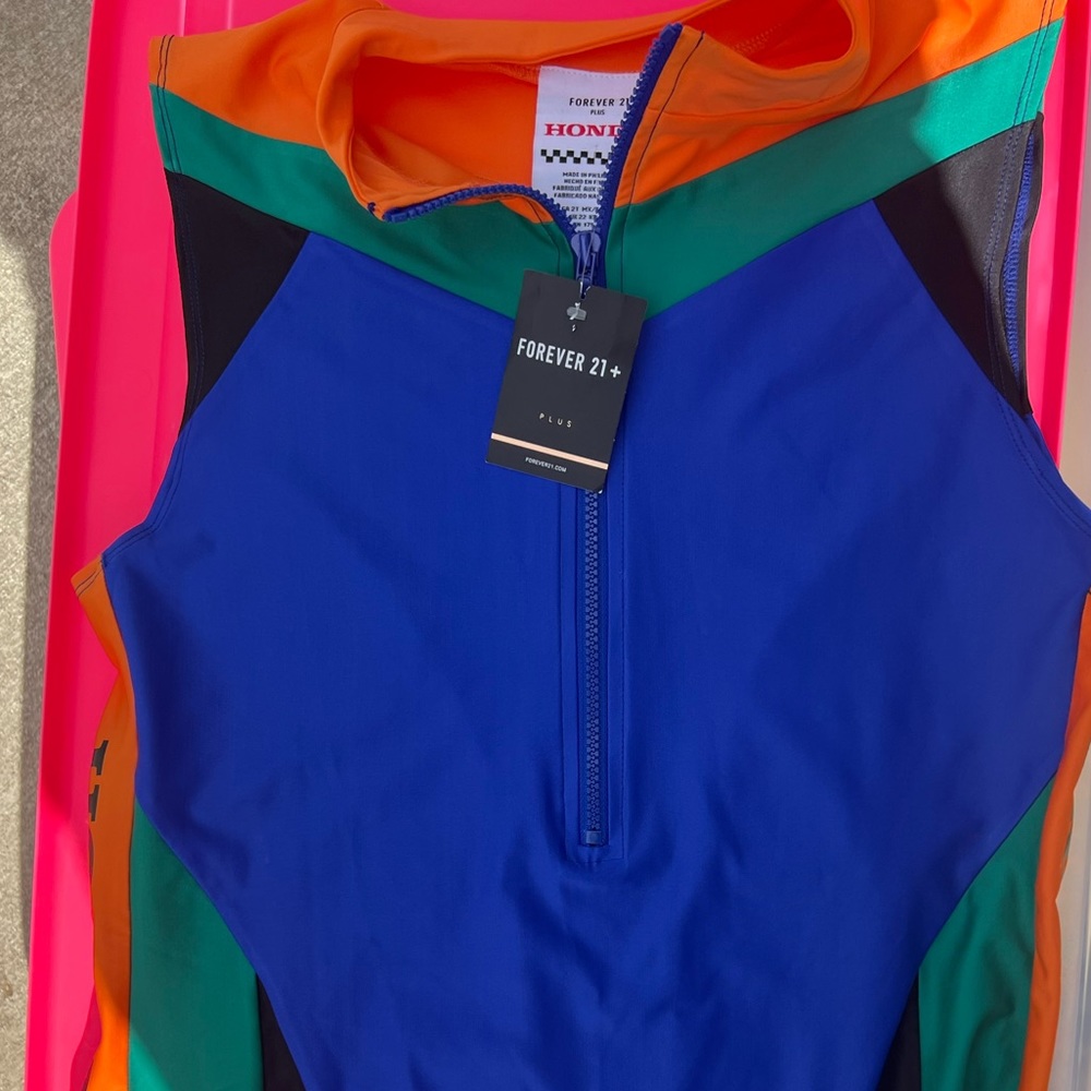 BNWT Plus Size Honda Motorsport Bodysuit 🖤